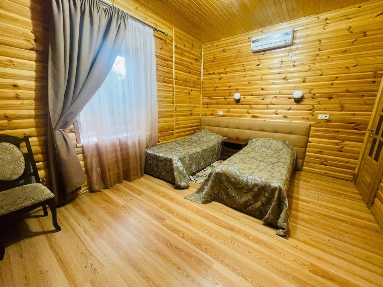 Ethno Complex Ukrayinske Selo Hotel Buzovaya Exterior photo